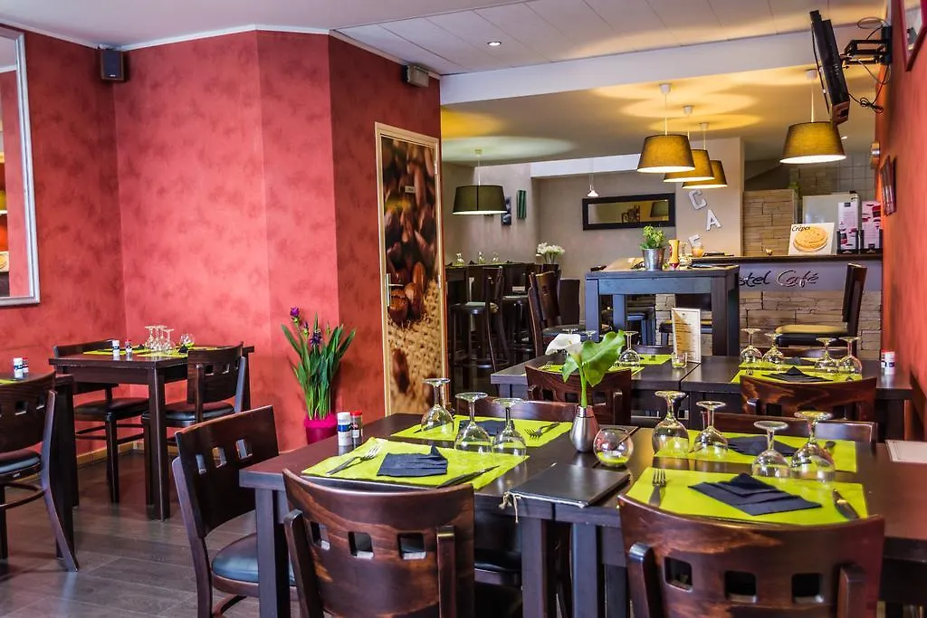 Logis Hotel Castel De Mirambel Lourdes